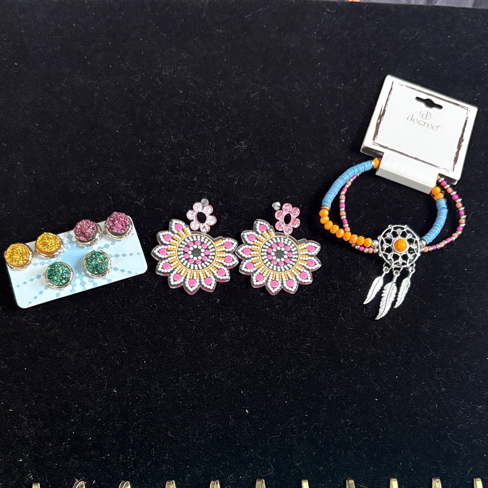 Decree Multicolor Earrings Set